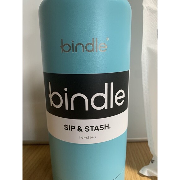 Bindle Sip & Stash Water Bottle 24oz Bottom Storage Vacuum Insulated Light Blue - Picture 2 of 8